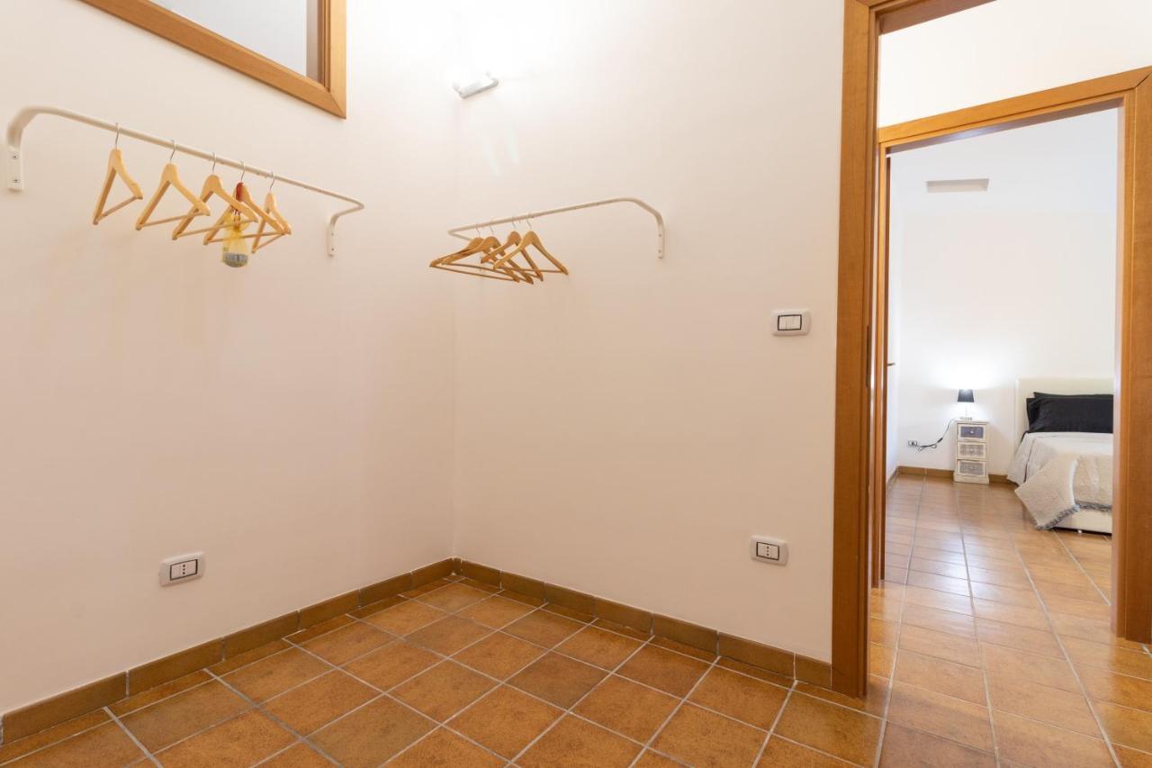 Villa Nicole Остуни Екстериор снимка